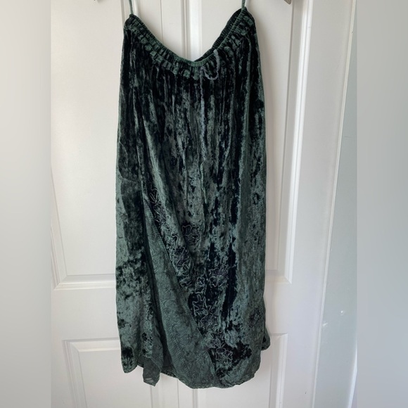 90s Insane embroidered crushed  velvet maxi skirt & top set - Picture 3 of 9